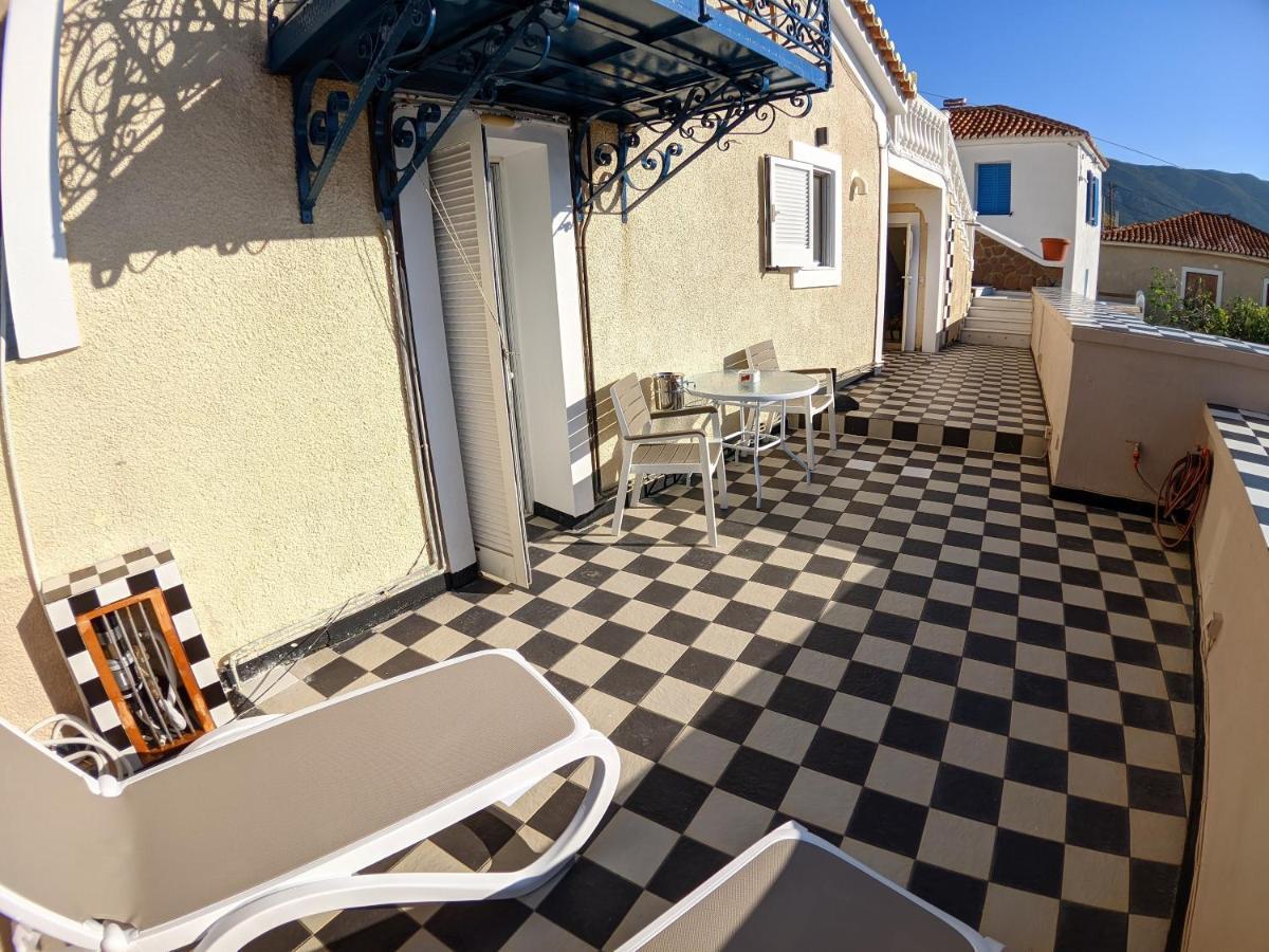 Summer Dream Poros Town Екстериор снимка